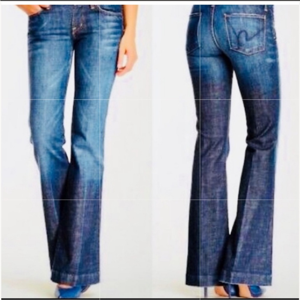 CofH Women's Faye #003 Stretch Low Waist Full Leg Flare Med Wash Jeans Size 28